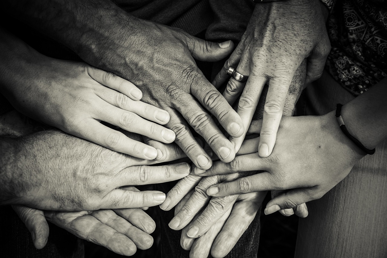 hands, family, old-4114905.jpg